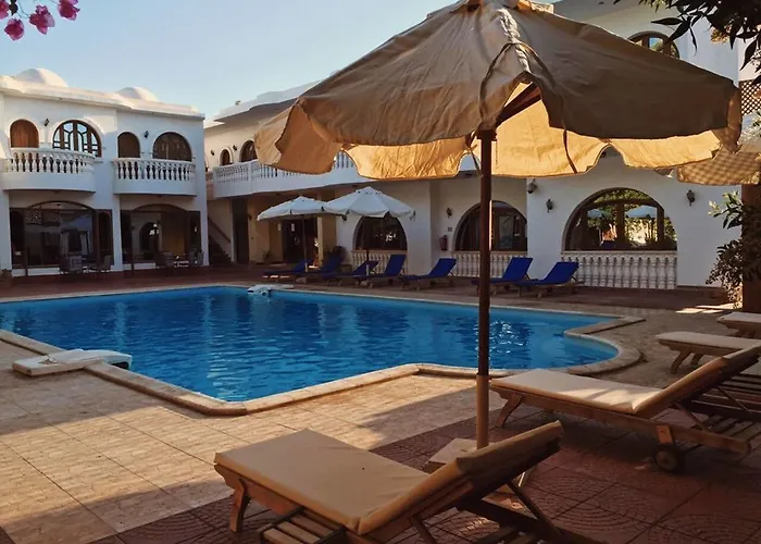 Christina Beach Palace 3*