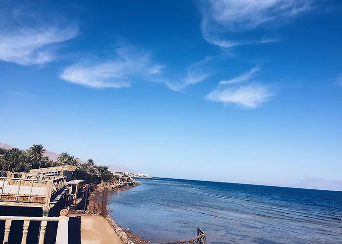 Christina Beach Palace Hotel 3*