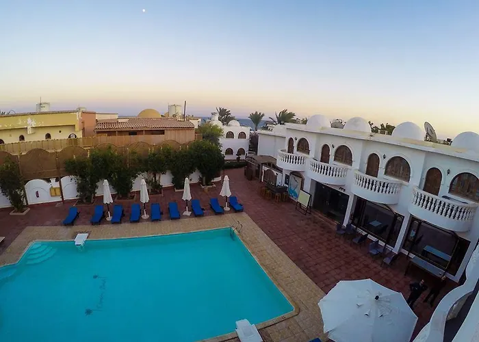 Christina Beach Palace