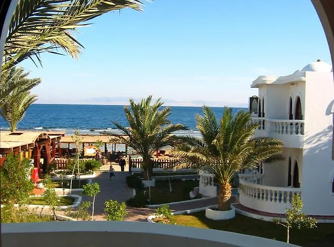 Christina Beach Palace 3* Dahab