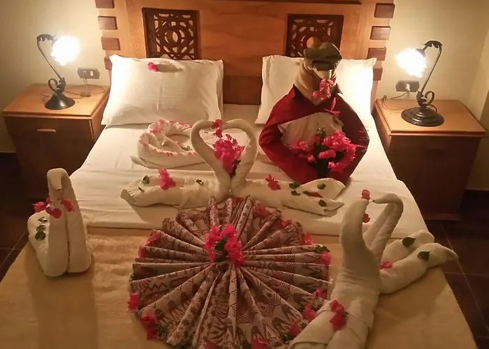 Hotel Christina Beach Palace