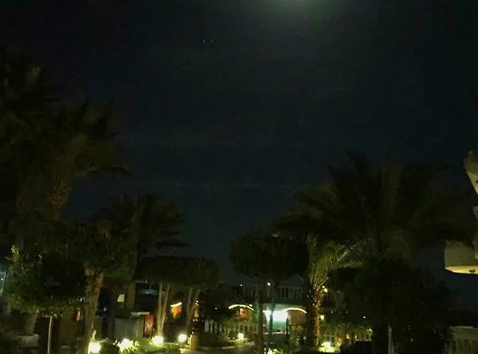Hotel Christina Beach Palace Dahab