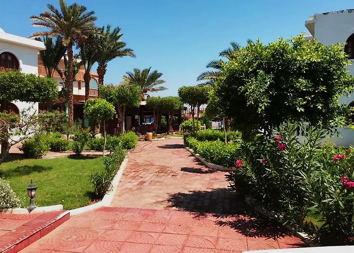 Christina Beach Palace 3*